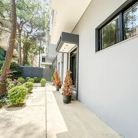 1 Bedroom 1070