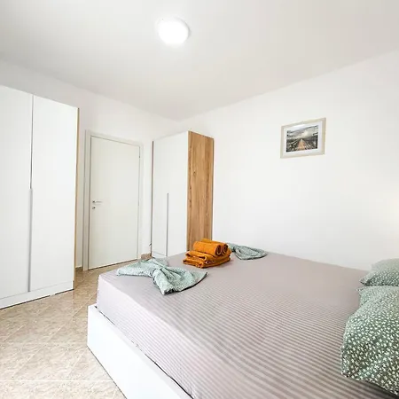1 Bedroom 1070 Apartment Durres