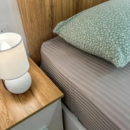 1 Bedroom 1070