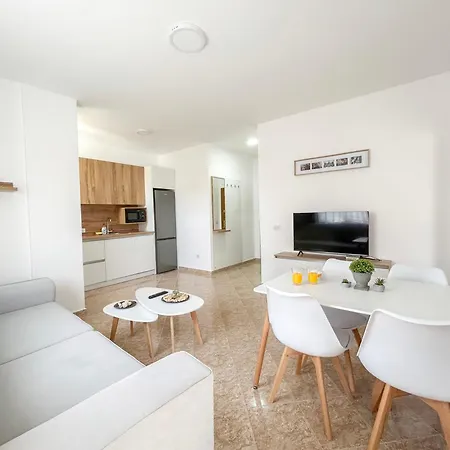 1 Bedroom 1070 Daire *