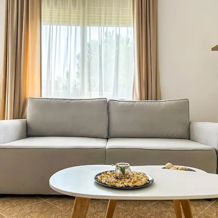 1 Bedroom 1070 Daire Dıraç